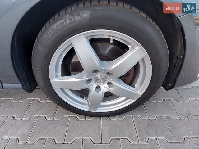 Серый Фольксваген Пассат, объемом двигателя 0 л и пробегом 223 тыс. км за 12999 $, фото 27 на Automoto.ua