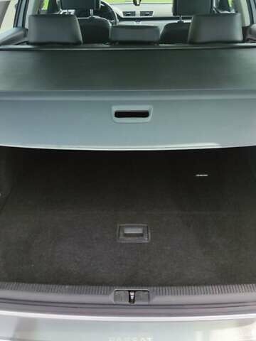 Серый Фольксваген Пассат, объемом двигателя 1.6 л и пробегом 273 тыс. км за 10500 $, фото 19 на Automoto.ua