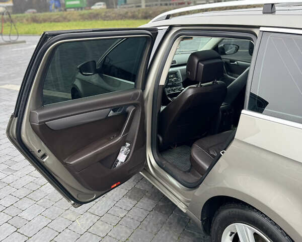 Сірий Фольксваген Пассат, об'ємом двигуна 1.97 л та пробігом 430 тис. км за 9333 $, фото 11 на Automoto.ua