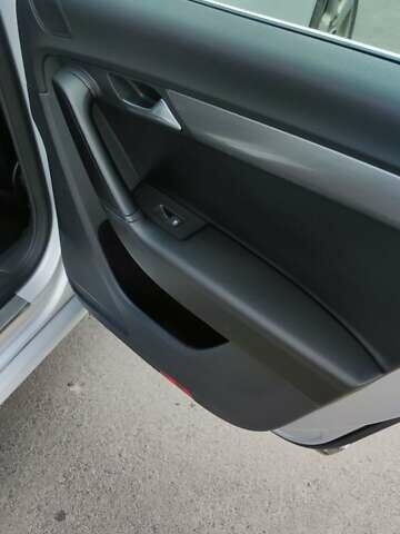 Серый Фольксваген Пассат, объемом двигателя 1.6 л и пробегом 273 тыс. км за 10500 $, фото 32 на Automoto.ua