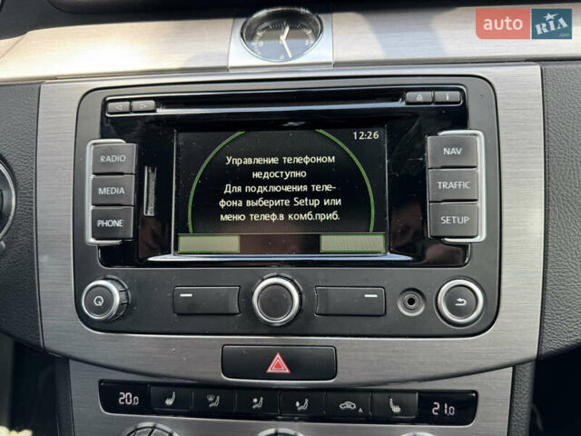 Серый Фольксваген Пассат, объемом двигателя 1.97 л и пробегом 279 тыс. км за 12600 $, фото 8 на Automoto.ua