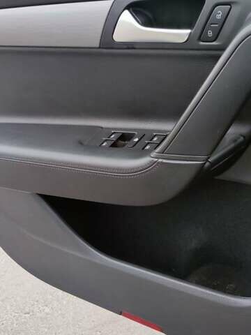 Серый Фольксваген Пассат, объемом двигателя 1.6 л и пробегом 273 тыс. км за 10500 $, фото 29 на Automoto.ua