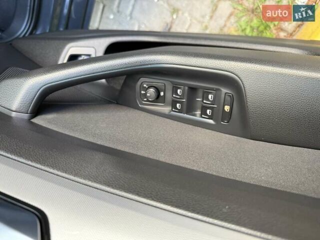 Серый Фольксваген Пассат, объемом двигателя 1.97 л и пробегом 220 тыс. км за 14500 $, фото 20 на Automoto.ua