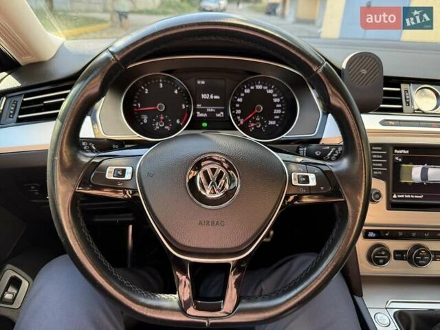 Серый Фольксваген Пассат, объемом двигателя 1.97 л и пробегом 220 тыс. км за 14500 $, фото 18 на Automoto.ua
