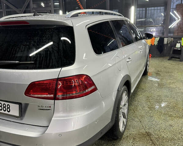 Серый Фольксваген Пассат, объемом двигателя 1.97 л и пробегом 295 тыс. км за 14500 $, фото 3 на Automoto.ua