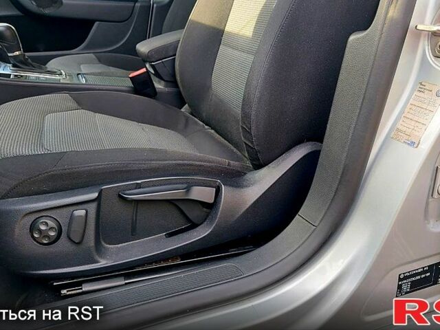 Серый Фольксваген Пассат, объемом двигателя 2 л и пробегом 187 тыс. км за 12990 $, фото 4 на Automoto.ua