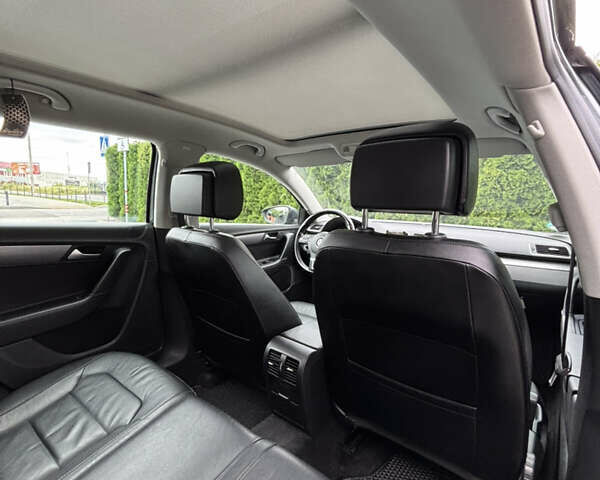 Сірий Фольксваген Пассат, об'ємом двигуна 1.6 л та пробігом 240 тис. км за 12799 $, фото 26 на Automoto.ua