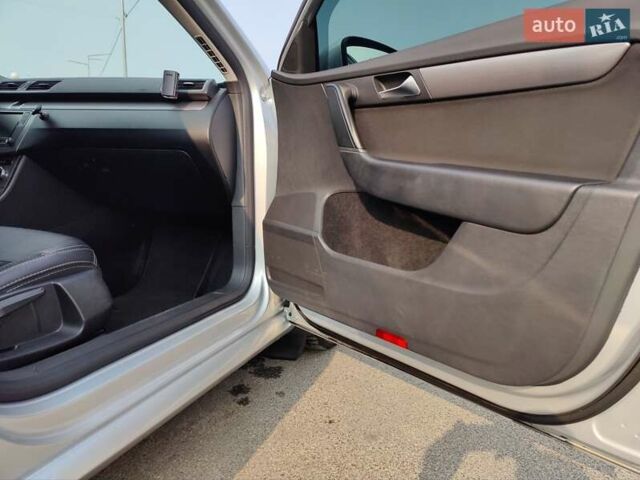 Сірий Фольксваген Пассат, об'ємом двигуна 1.97 л та пробігом 296 тис. км за 11600 $, фото 33 на Automoto.ua