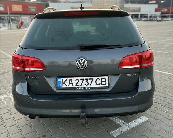 Сірий Фольксваген Пассат, об'ємом двигуна 1.6 л та пробігом 277 тис. км за 10600 $, фото 11 на Automoto.ua