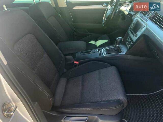 Серый Фольксваген Пассат, объемом двигателя 1.97 л и пробегом 206 тыс. км за 15900 $, фото 25 на Automoto.ua