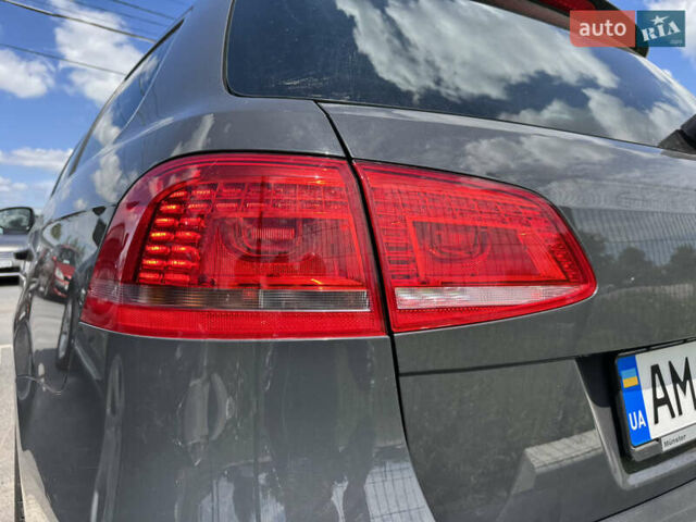 Серый Фольксваген Пассат, объемом двигателя 1.97 л и пробегом 279 тыс. км за 12600 $, фото 5 на Automoto.ua