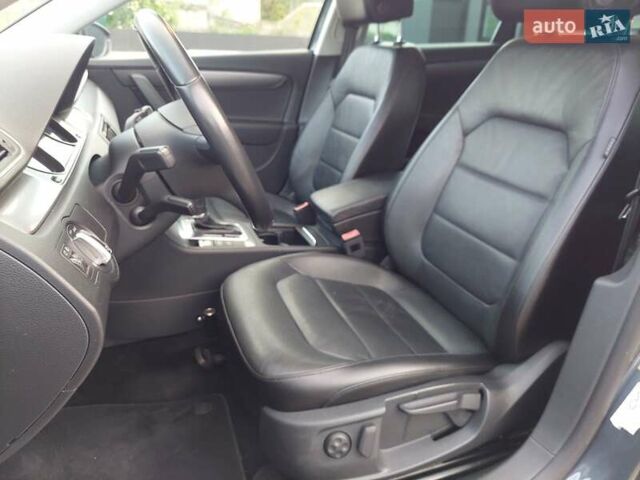 Серый Фольксваген Пассат, объемом двигателя 0 л и пробегом 223 тыс. км за 12999 $, фото 38 на Automoto.ua