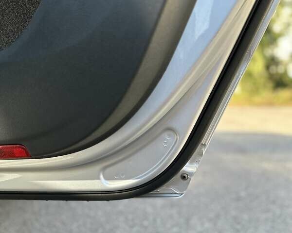 Серый Фольксваген Пассат, объемом двигателя 2 л и пробегом 213 тыс. км за 11700 $, фото 27 на Automoto.ua