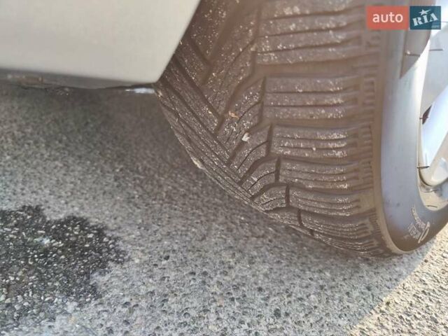 Сірий Фольксваген Пассат, об'ємом двигуна 1.97 л та пробігом 296 тис. км за 11600 $, фото 56 на Automoto.ua