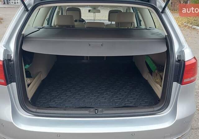 Серый Фольксваген Пассат, объемом двигателя 1.97 л и пробегом 290 тыс. км за 9950 $, фото 23 на Automoto.ua