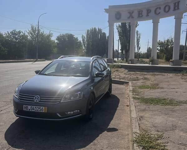 Сірий Фольксваген Пассат, об'ємом двигуна 2 л та пробігом 279 тис. км за 12350 $, фото 2 на Automoto.ua