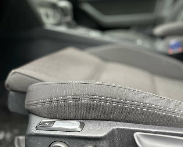 Сірий Фольксваген Пассат, об'ємом двигуна 2 л та пробігом 322 тис. км за 13850 $, фото 16 на Automoto.ua