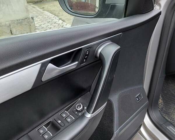 Серый Фольксваген Пассат, объемом двигателя 2 л и пробегом 207 тыс. км за 15000 $, фото 21 на Automoto.ua