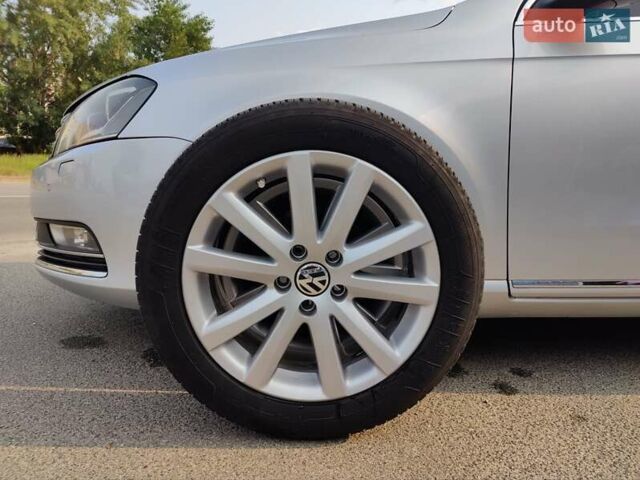 Сірий Фольксваген Пассат, об'ємом двигуна 1.97 л та пробігом 296 тис. км за 11600 $, фото 20 на Automoto.ua