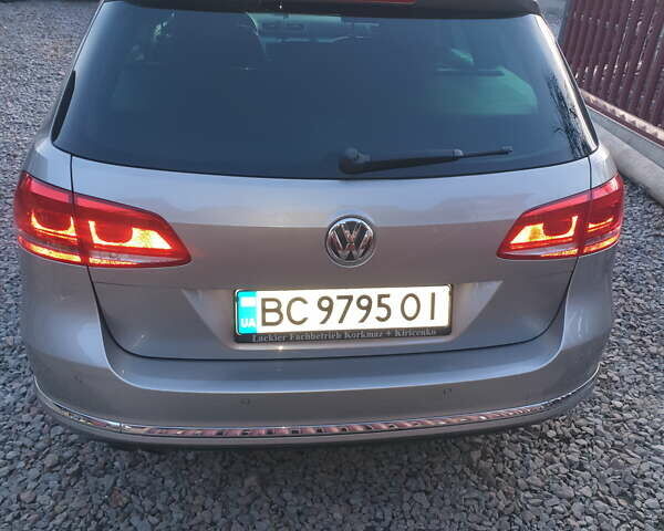 Серый Фольксваген Пассат, объемом двигателя 2 л и пробегом 207 тыс. км за 15000 $, фото 6 на Automoto.ua