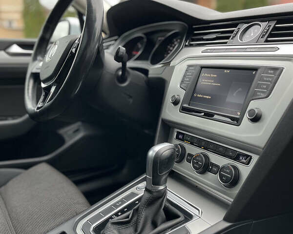 Сірий Фольксваген Пассат, об'ємом двигуна 2 л та пробігом 322 тис. км за 13850 $, фото 26 на Automoto.ua