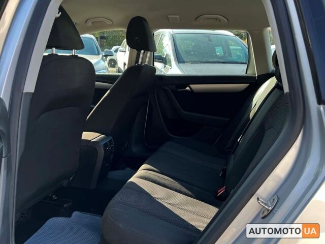 Серый Фольксваген Пассат, объемом двигателя 1.6 л и пробегом 200 тыс. км за 10900 $, фото 14 на Automoto.ua