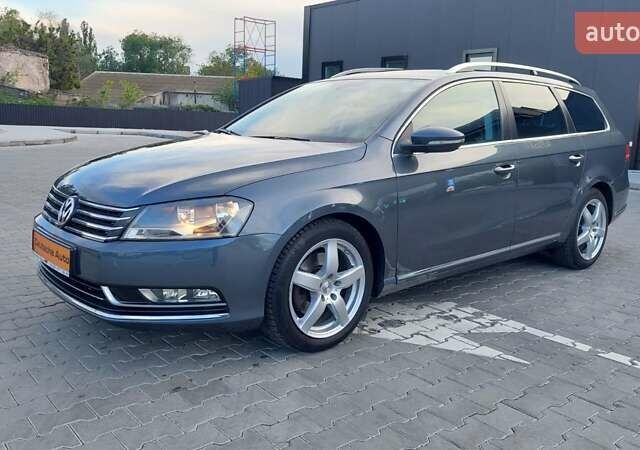 Серый Фольксваген Пассат, объемом двигателя 0 л и пробегом 223 тыс. км за 12999 $, фото 12 на Automoto.ua