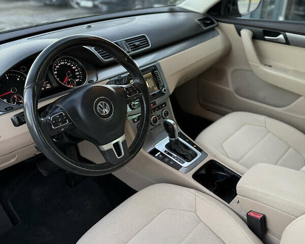 Серый Фольксваген Пассат, объемом двигателя 2 л и пробегом 206 тыс. км за 12588 $, фото 18 на Automoto.ua