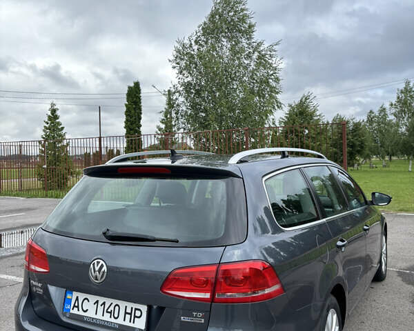 Сірий Фольксваген Пассат, об'ємом двигуна 1.6 л та пробігом 240 тис. км за 12799 $, фото 8 на Automoto.ua