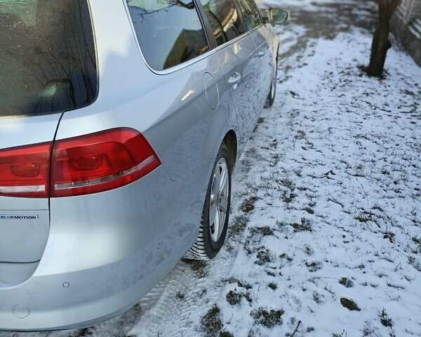 Серый Фольксваген Пассат, объемом двигателя 1.6 л и пробегом 275 тыс. км за 11000 $, фото 10 на Automoto.ua