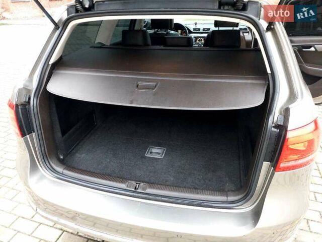 Серый Фольксваген Пассат, объемом двигателя 1.97 л и пробегом 275 тыс. км за 9900 $, фото 40 на Automoto.ua