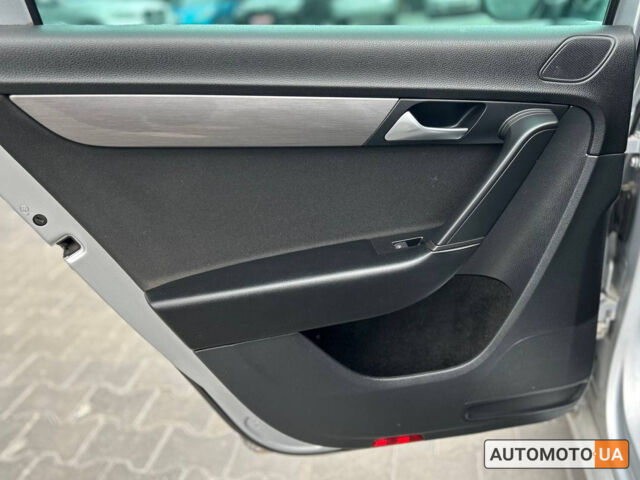 Серый Фольксваген Пассат, объемом двигателя 2 л и пробегом 282 тыс. км за 11600 $, фото 19 на Automoto.ua