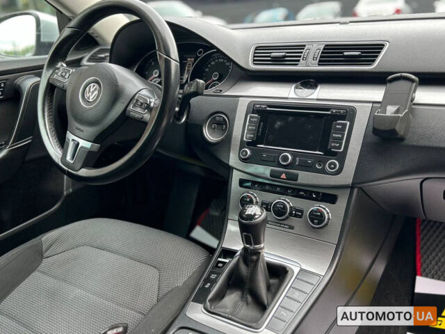 Серый Фольксваген Пассат, объемом двигателя 2 л и пробегом 282 тыс. км за 11600 $, фото 18 на Automoto.ua