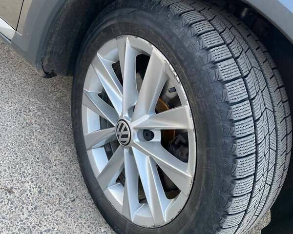 Сірий Фольксваген Пассат, об'ємом двигуна 2 л та пробігом 309 тис. км за 13000 $, фото 12 на Automoto.ua