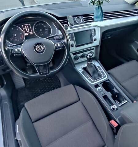 Серый Фольксваген Пассат, объемом двигателя 1.97 л и пробегом 252 тыс. км за 14300 $, фото 13 на Automoto.ua