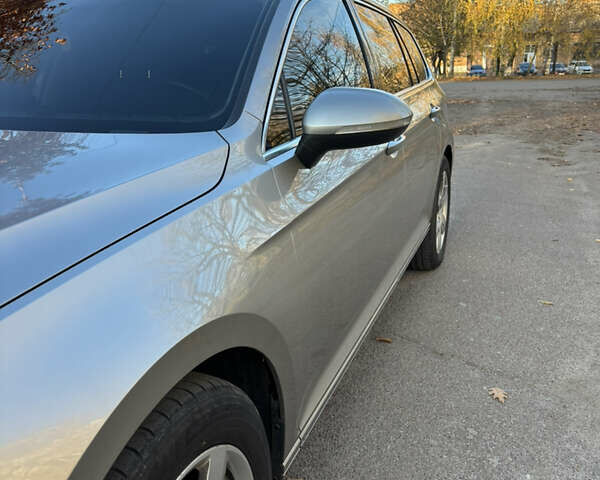 Серый Фольксваген Пассат, объемом двигателя 1.97 л и пробегом 263 тыс. км за 13999 $, фото 17 на Automoto.ua