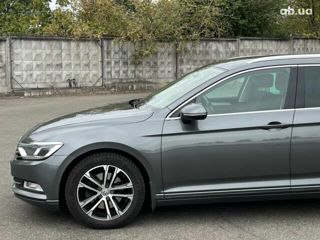 Серый Фольксваген Пассат, объемом двигателя 2 л и пробегом 300 тыс. км за 15390 $, фото 5 на Automoto.ua
