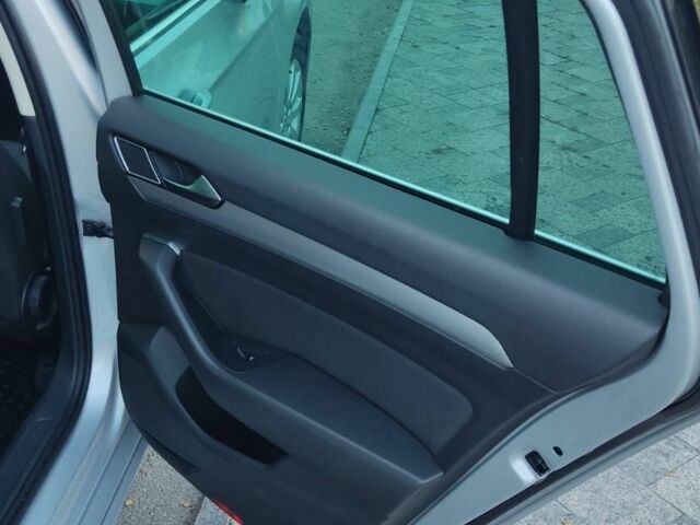 Сірий Фольксваген Пассат, об'ємом двигуна 2 л та пробігом 252 тис. км за 14200 $, фото 14 на Automoto.ua