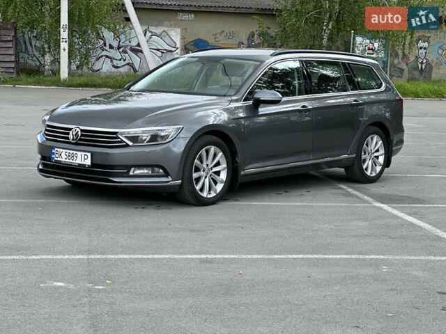 Серый Фольксваген Пассат, объемом двигателя 1.4 л и пробегом 218 тыс. км за 12100 $, фото 5 на Automoto.ua