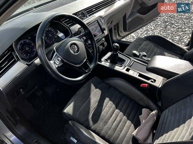 Сірий Фольксваген Пассат, об'ємом двигуна 0 л та пробігом 334 тис. км за 13200 $, фото 9 на Automoto.ua