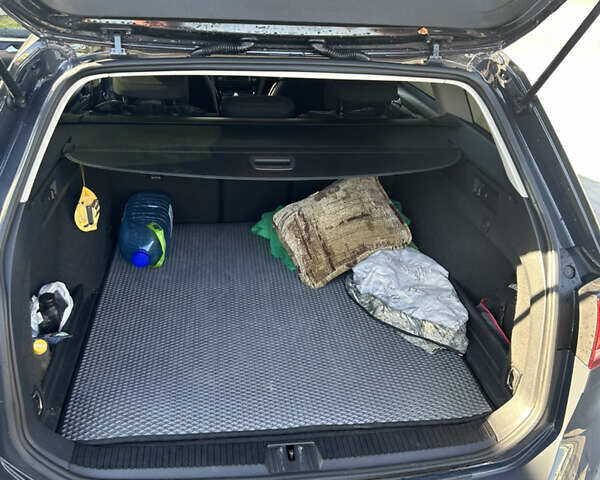 Серый Фольксваген Пассат, объемом двигателя 1.97 л и пробегом 316 тыс. км за 16200 $, фото 19 на Automoto.ua