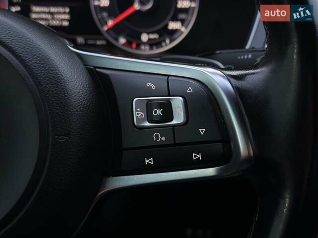 Сірий Фольксваген Пассат, об'ємом двигуна 1.97 л та пробігом 303 тис. км за 16000 $, фото 38 на Automoto.ua