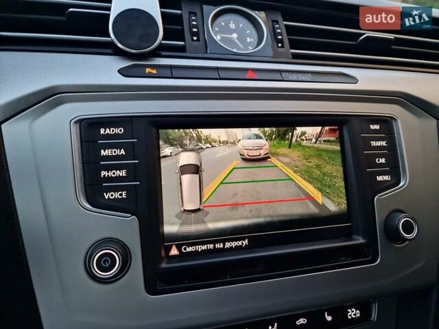 Сірий Фольксваген Пассат, об'ємом двигуна 1.97 л та пробігом 300 тис. км за 14200 $, фото 15 на Automoto.ua