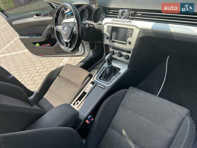 Сірий Фольксваген Пассат, об'ємом двигуна 1.97 л та пробігом 285 тис. км за 14500 $, фото 34 на Automoto.ua