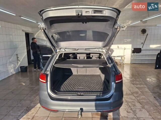 Сірий Фольксваген Пассат, об'ємом двигуна 1.97 л та пробігом 330 тис. км за 15800 $, фото 2 на Automoto.ua