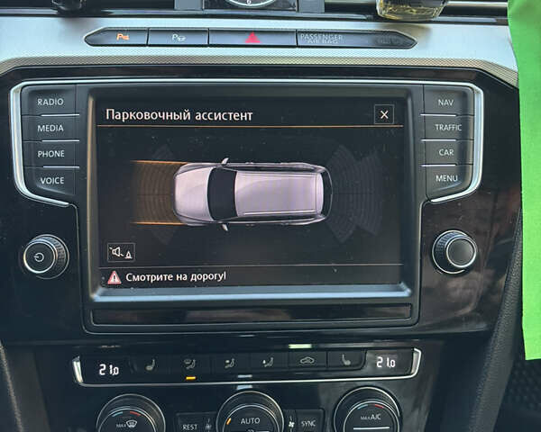 Сірий Фольксваген Пассат, об'ємом двигуна 1.97 л та пробігом 260 тис. км за 14499 $, фото 38 на Automoto.ua