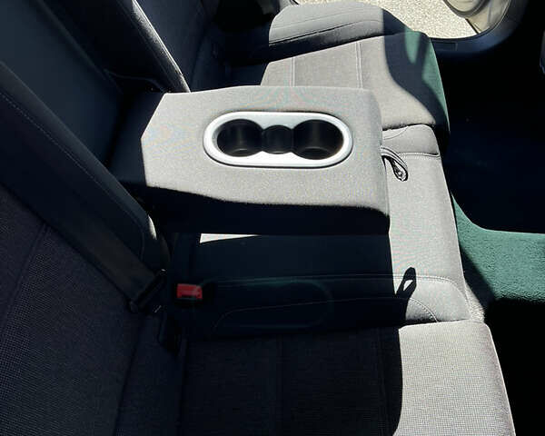 Серый Фольксваген Пассат, объемом двигателя 2 л и пробегом 259 тыс. км за 15800 $, фото 43 на Automoto.ua