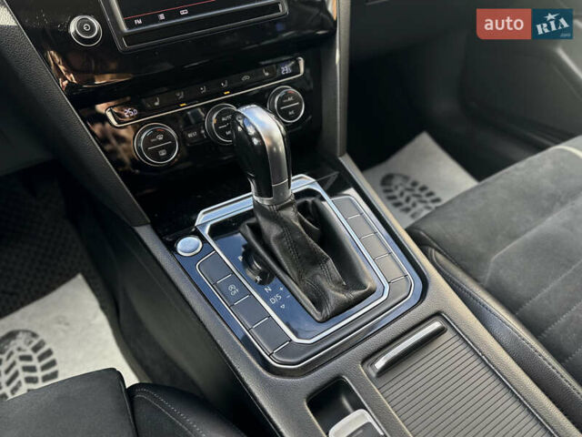 Серый Фольксваген Пассат, объемом двигателя 2 л и пробегом 370 тыс. км за 13999 $, фото 40 на Automoto.ua