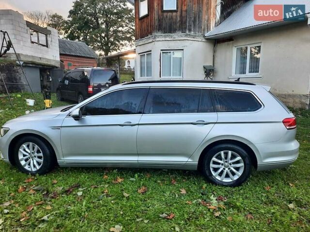 Серый Фольксваген Пассат, объемом двигателя 1.6 л и пробегом 220 тыс. км за 13200 $, фото 2 на Automoto.ua