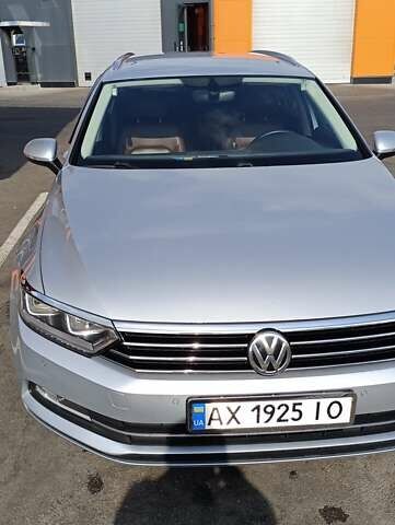 Серый Фольксваген Пассат, объемом двигателя 1.6 л и пробегом 235 тыс. км за 12800 $, фото 13 на Automoto.ua